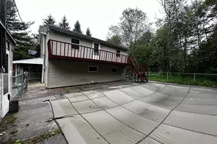 180 Buck Mountain Rd, Barnesville, PA 18214 - Photo 7