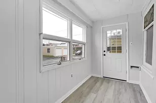 16 N Hancock St, McAdoo, PA 18237 - Photo 5