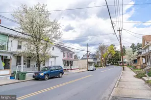 57 E Pottsville St, Pine Grove, PA 17963 - Photo 5