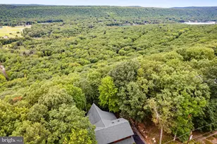 114 S Summit Rd, Hazleton, PA 18202 - Photo 9