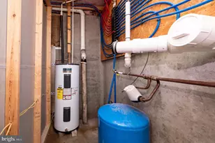 220 California Ave, Shenandoah, PA 17976 - Photo 41