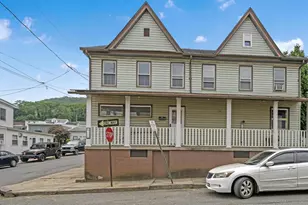 300 Penn St, Tamaqua, PA 18252 - Photo 1