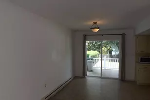 211 E Bacon St, Pottsville, PA 17901 - Photo 11