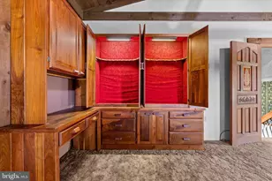 1114 Deturksville Rd, Pine Grove, PA 17963 - Photo 23