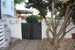 2 E Grand Ave, Tower City, PA 17980 - Photo 9