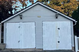 2 E Grand Ave, Tower City, PA 17980 - Photo 5