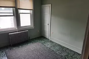 52 E Line St, Tremont, PA 17981 - Photo 7