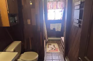 360 Ohio Ave, Shenandoah, PA 17976 - Photo 21