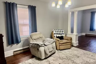 104 S 4th St, Frackville, PA 17931 - Photo 11