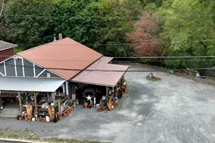 22 Hughes St, New Ringgold, PA 17960 - Photo 1