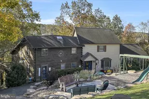 1489 Bearcat Cove, Auburn, PA 17922 - Photo 1