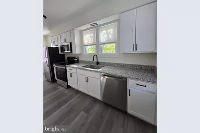 213 W Market Street #2R, Orwigsburg, PA 17961 - Photo 5