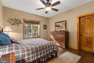 248 Country Club Dr, Hazleton, PA 18202 - Photo 37