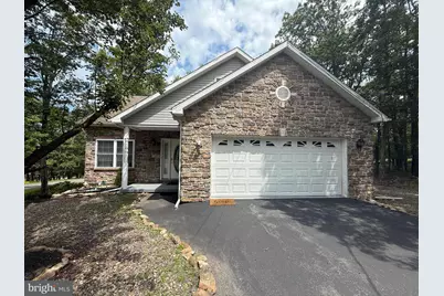 231 Country Club Drive, Hazleton, PA 18202 - Photo 9