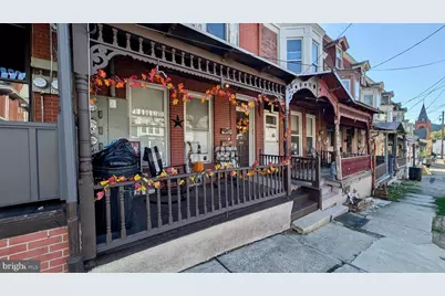 242 E Mauch Chunk Street, Tamaqua, PA 18252 - Photo 3