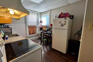 242 E Mauch Chunk St, Tamaqua, PA 18252 - Photo 9