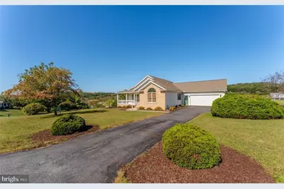 51 S Red Oak Terrace, New Ringgold, PA 17960 - Photo 5