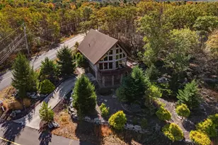 29 Blackhawk Blvd, Hazleton, PA 18202 - Photo 3