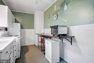 728 E Broad St, Tamaqua, PA 18252 - Photo 11