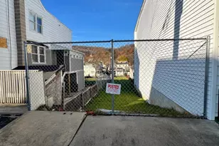 124 A St, Girardville, PA 17935 - Photo 1