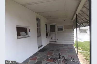 233 S South Street, Minersville, PA 17954 - Photo 7