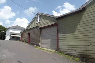 233 S South St, Minersville, PA 17954 - Photo 37