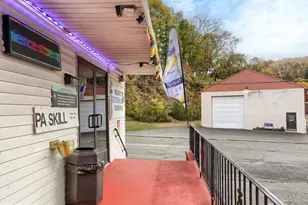 661 N Centre St, Pottsville, PA 17901 - Photo 7