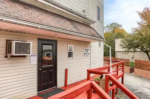 661 N Centre St, Pottsville, PA 17901 - Photo 5