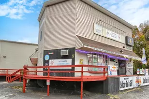 661 N Centre St, Pottsville, PA 17901 - Photo 3