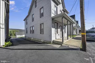 600 E Main St, Hegins, PA 17938 - Photo 3