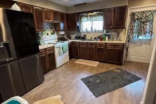 515 W Arch St, Pottsville, PA 17901 - Photo 3