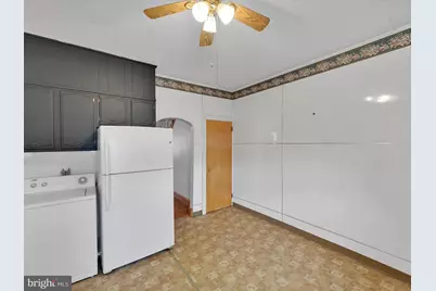 219 S 3rd Street, Saint Clair, PA 17970 - Photo 15