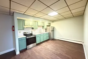 132 E Main St, Girardville, PA 17935 - Photo 3