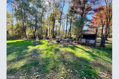 511 Pine Drive, Sacramento, PA 17968 - Photo 9