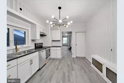 344 E Bacon Street, Pottsville, PA 17901 - Photo 13