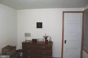 320 S Mill St, Saint Clair, PA 17970 - Photo 27