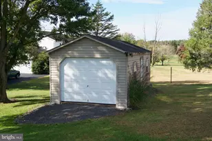 1400 Lightfoot Dr, Auburn, PA 17922 - Photo 37