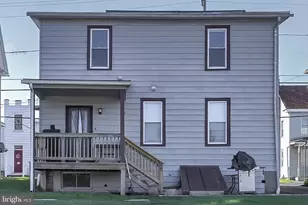 600 E Main St, Hegins, PA 17938 - Photo 5