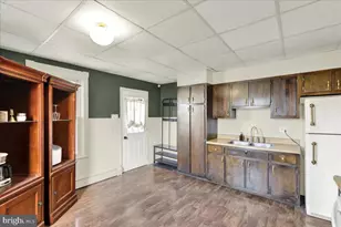 40 W Adamsdale Rd, Schuylkill Haven, PA 17972 - Photo 13