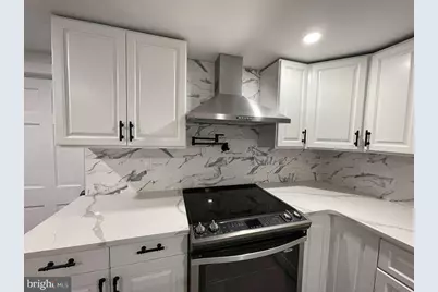 131 S Schaeffer Hill Road, Pottsville, PA 17901 - Photo 9