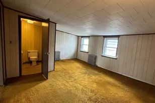 48 N 2nd St, Saint Clair, PA 17970 - Photo 11