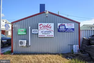 40 N 4th St, Saint Clair, PA 17970 - Photo 3