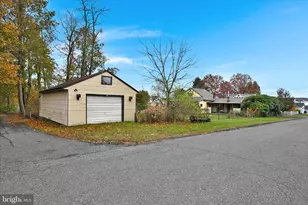 307 S Wylam St, Frackville, PA 17931 - Photo 27