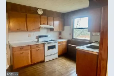 931 Barnesville Drive, Barnesville, PA 18214 - Photo 5