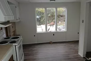 120-122 N Line St, Girardville, PA 17935 - Photo 9