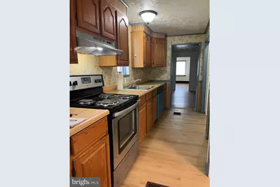 28 Main Street, Middleport, PA 17953 - Photo 3