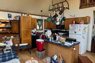 1751 Running Deer Dr, Auburn, PA 17922 - Photo 5