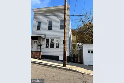 533 E Market Street, Pottsville, PA 17901 - Photo 1