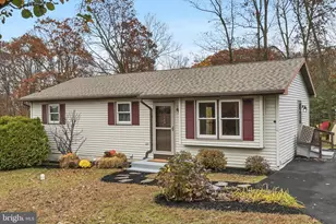 140 - 141 Navajo Dr, Auburn, PA 17922 - Photo 1