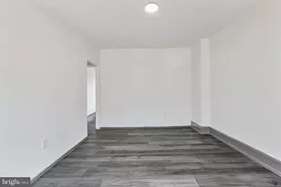 25 W Coal St, Shenandoah, PA 17976 - Photo 27